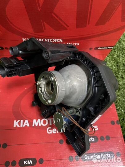 Линза фары правой Kia Sportage 4