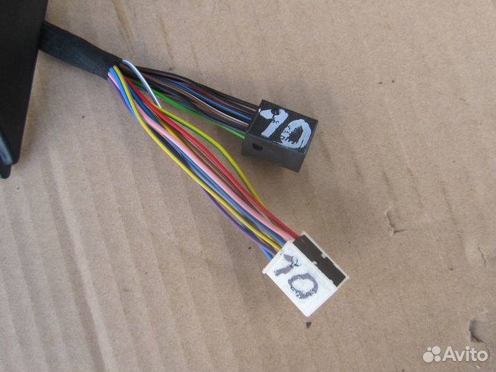 Зеркало левое 10+10 контакт Mercedes W204 с 2011 г