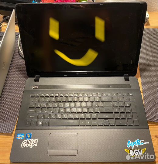 Ноутбук Packard bell P7YS0