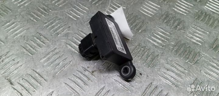 Датчик ускорения Chevrolet Malibu