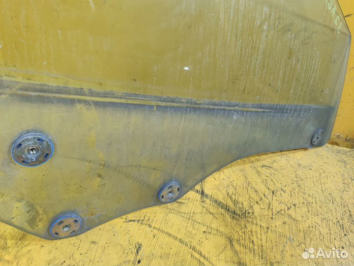 Стекло переднее правое для Hyundai Coupe 2002-2009