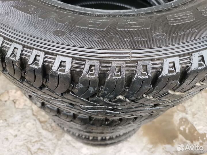 Continental ContiCrossContact AT 215/65 R16 98T