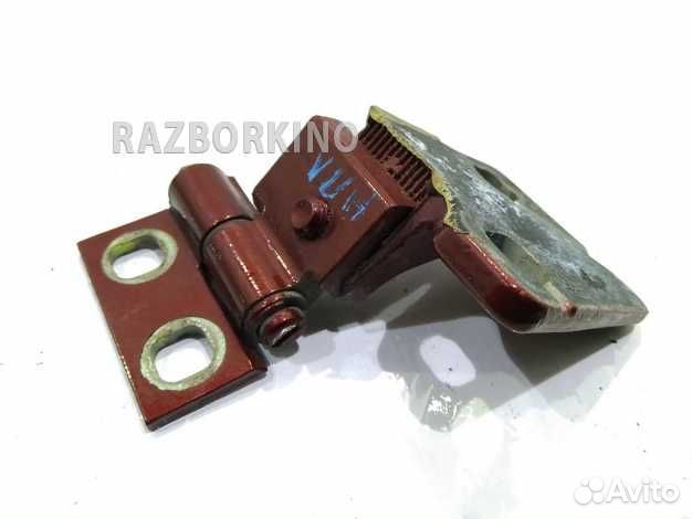 Петля двери передней левой нижняя