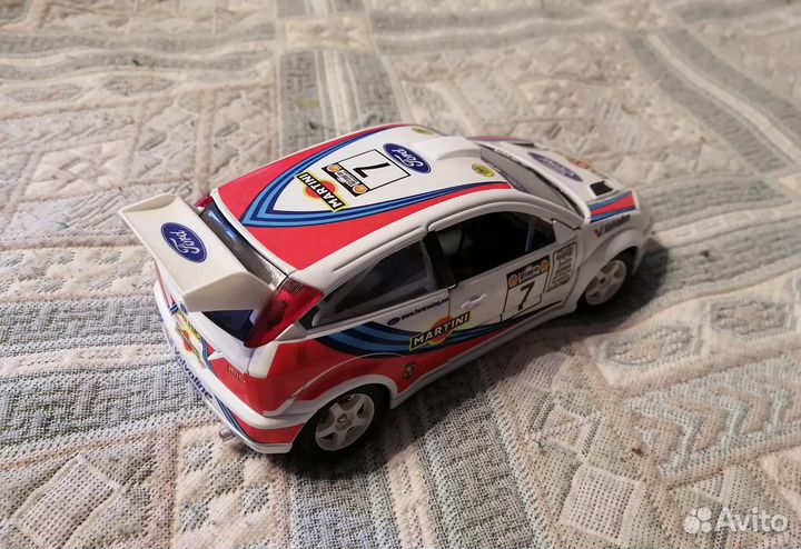Bburago Ford Focus rally 1/24