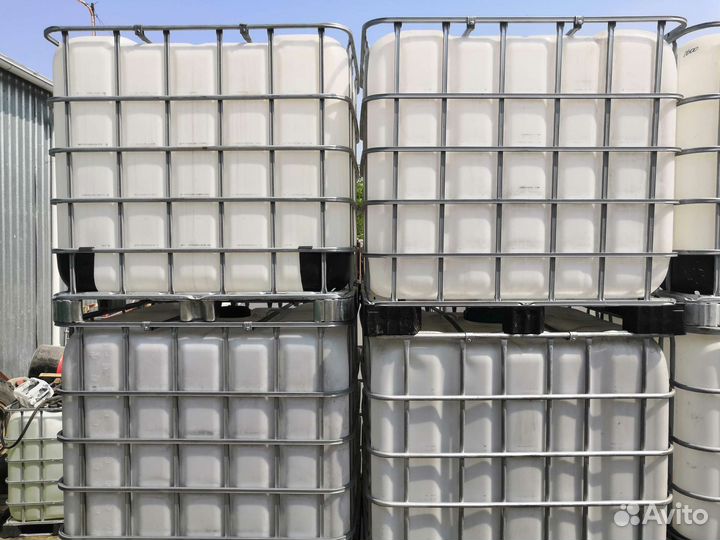 Еврокуб на металлическом поддоне