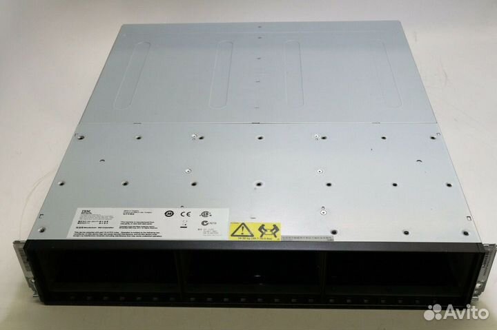 IBM system storage DS8000 24-bays