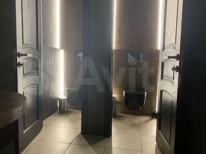 Свободного назначения, 141 м²