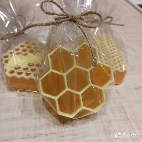 Медовое мыло ручной работы