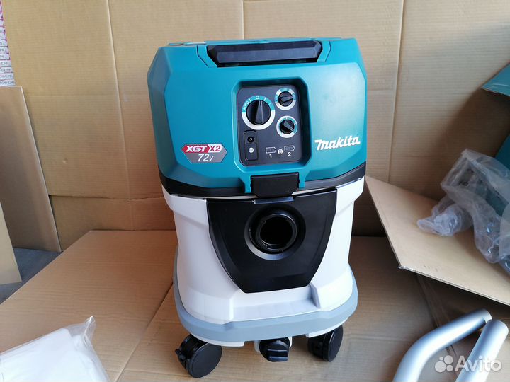 Пылесос Makita XGT VC006GMZ01 (новый)