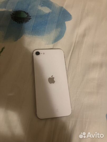 iPhone SE (2020), 64 ГБ