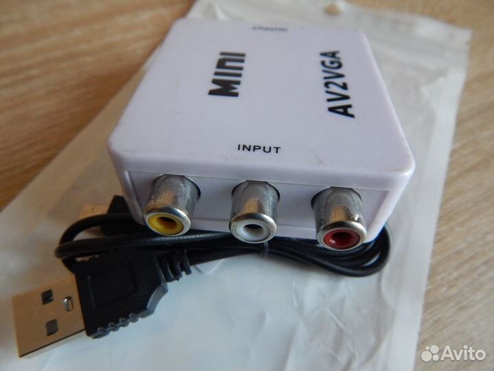 Переходник с RCA на VGA