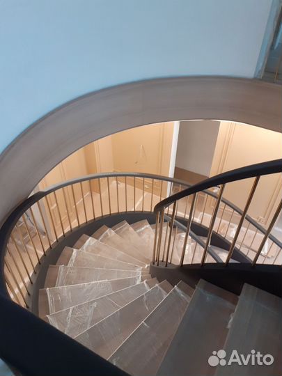 Изготовление деревянных поручней