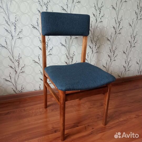 Стулья