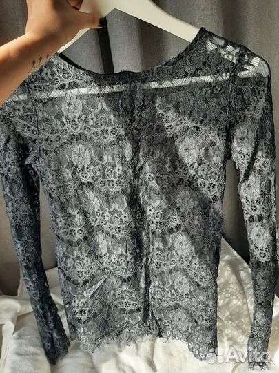 Блузка из кружева