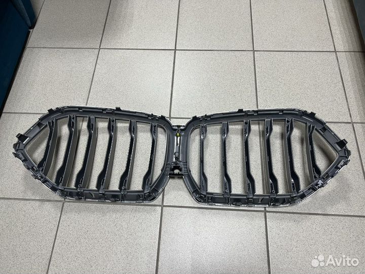 Решетка радиатора X6 G 06