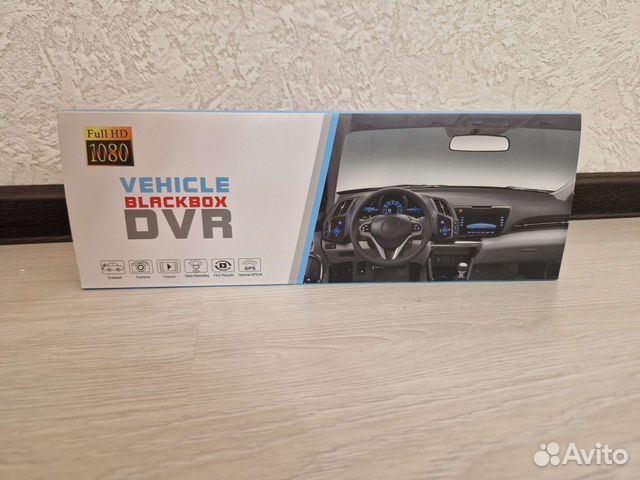 Видеорегистратор-зеркало Vehicle Blackbox DVR