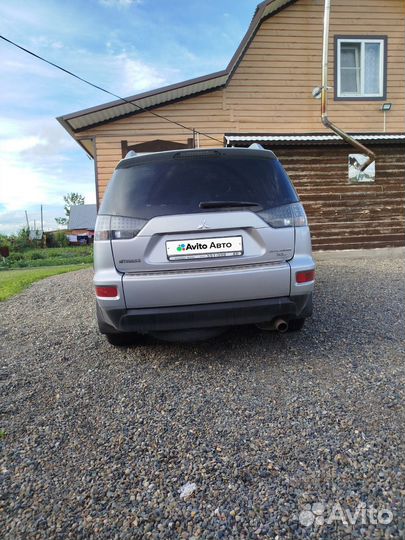 Mitsubishi Outlander 2.4 CVT, 2010, 222 220 км