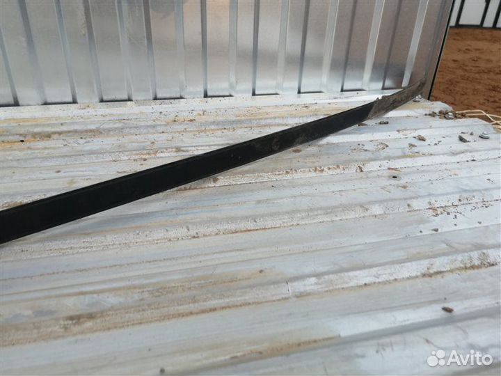 Молдинг на крышу левый Hyundai Santa Fe CM D4HB