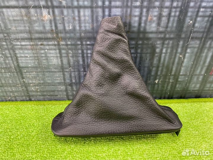 Кожух рычага ручного тормоза Bmw X5 E53 M54 2006