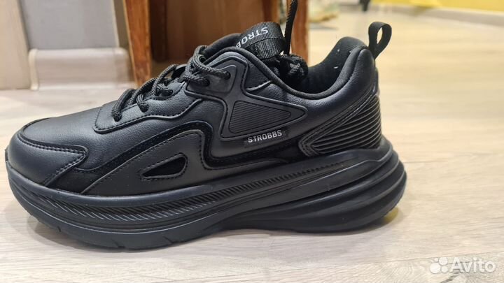 Кроссовки strobbs