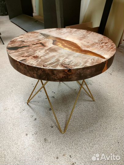 Реставрация мебели из массива и эпоксидной смолы