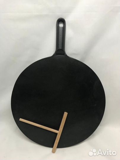 Чугунная блинница Staub