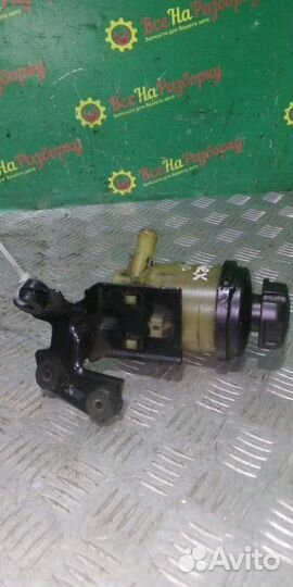 Бачок гидроусилителя руля Hyundai Grand Starex