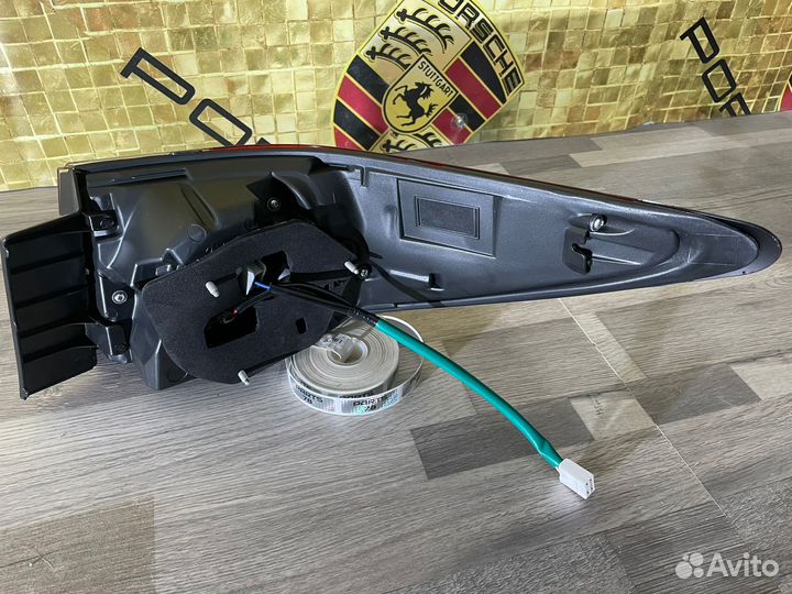 Фонарь задний левый наружный Lexus ES 15+ LED