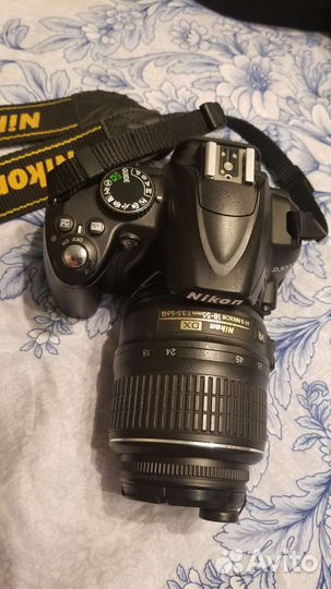 Зеркальная камера Nikon D3000 kit