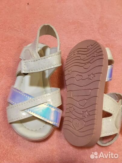 Сандалии для девочки 22 размер