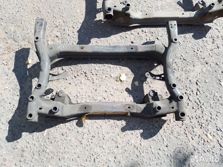 Подрамник передний Mercedes E-class W213 W205