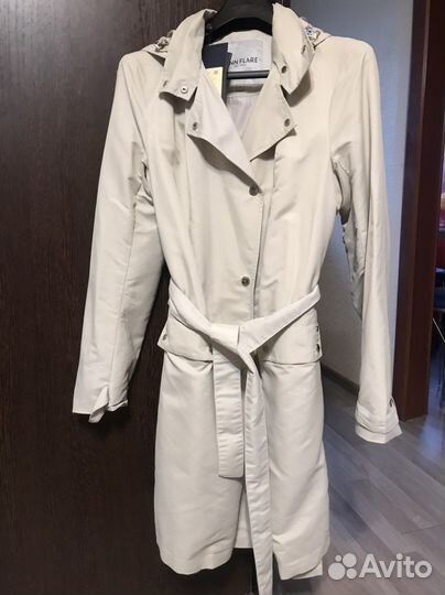 Плащ женский новый