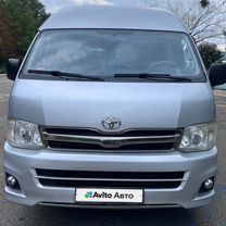 Toyota Hiace 2.7 MT, 2011, 170 000 км, с пробегом, цена 2 400 000 руб.