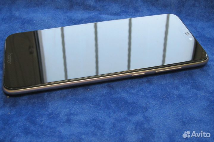 Honor 8C 3\32GB очень хор.сост
