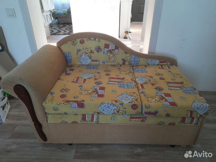Детский диван