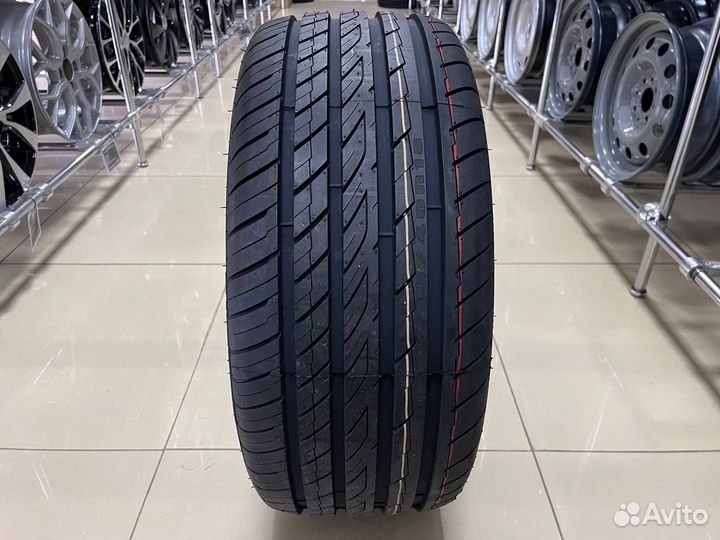 Ovation VI-388 245/40 R18 97W