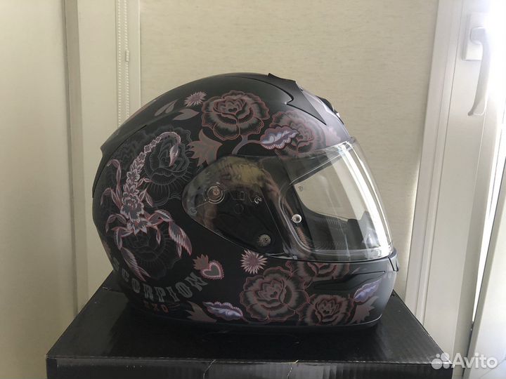 Мотоциклетный шлем Scorpion Exo