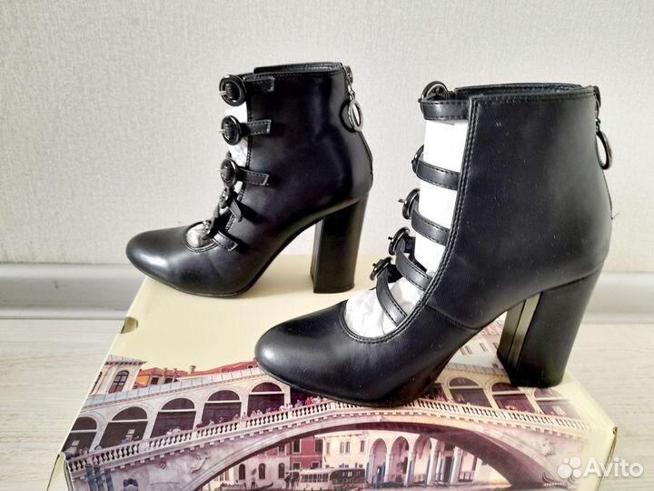 Туфли открытые черные, размер 35