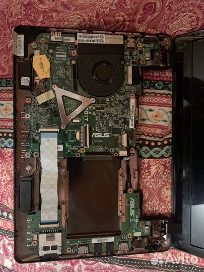 Детали Asus Eee PC 1201T