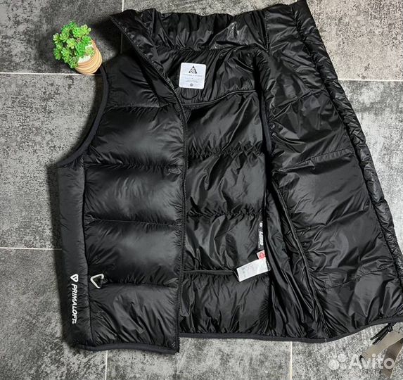 Жилетка nike acg primaloft