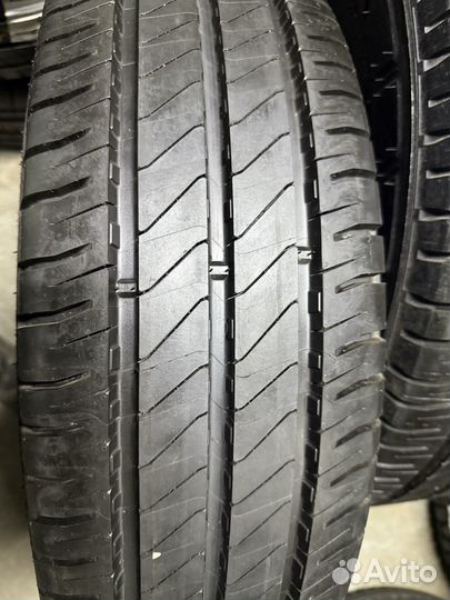 Michelin Agilis 3 225/75 R16C 118R