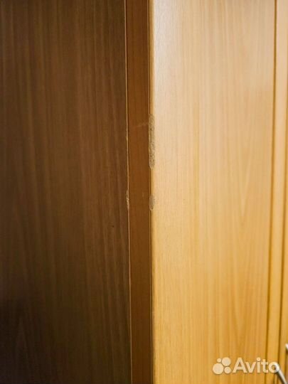 Шкаф распашной двухстворчатый