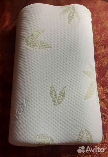 Подушка ортопедическая trelax,б/у