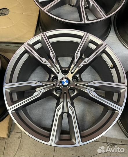 Оригинал диски 747m BMW X5 G05 X6 G06 R22 разношир