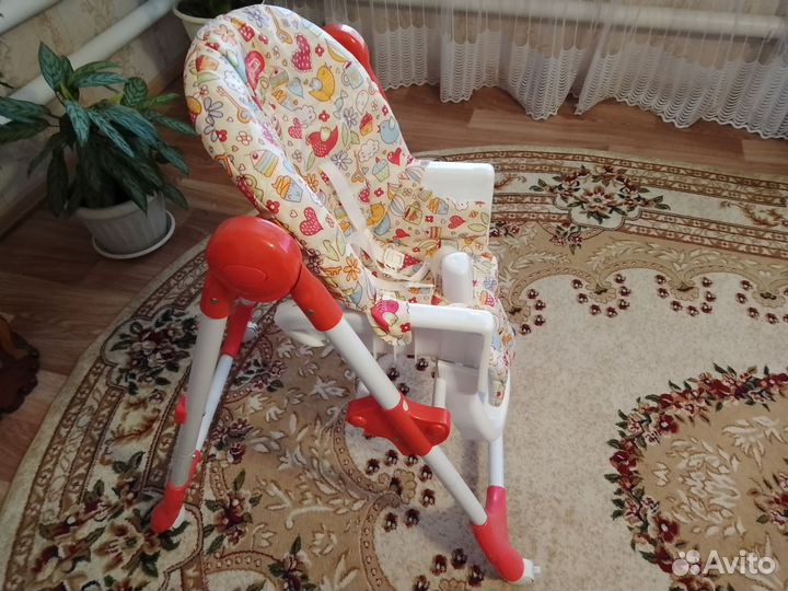 Стульчик для кормления