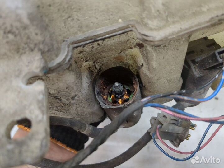 Бачок омывателя Mazda 323 (BJ), 1999