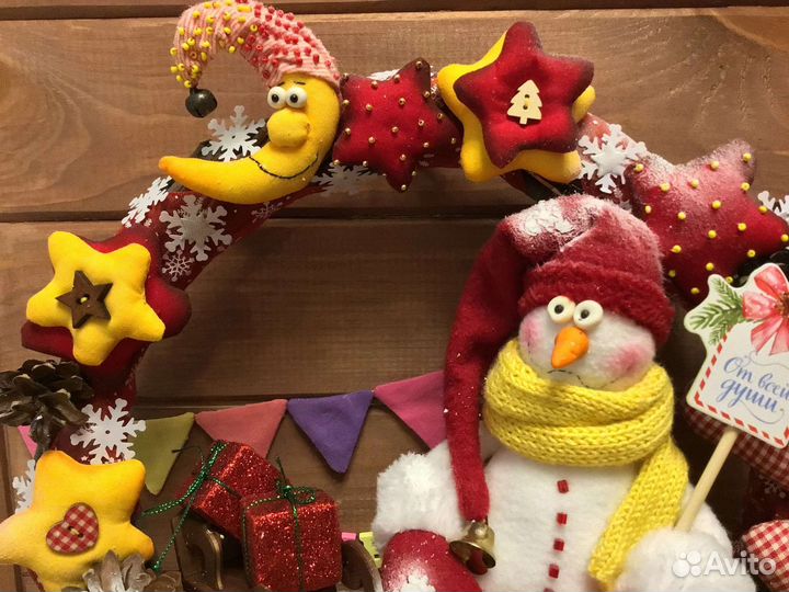 Интерьерный новогодний венок