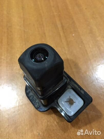 Камера заднего вида Lexus NX 200t