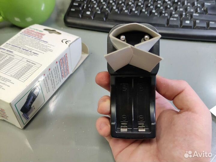 Зарядное устройство для аккумуляторных батареек