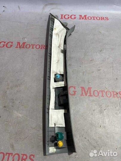 Обшивка стойки Solaris 2010-2017 (лобового стекла